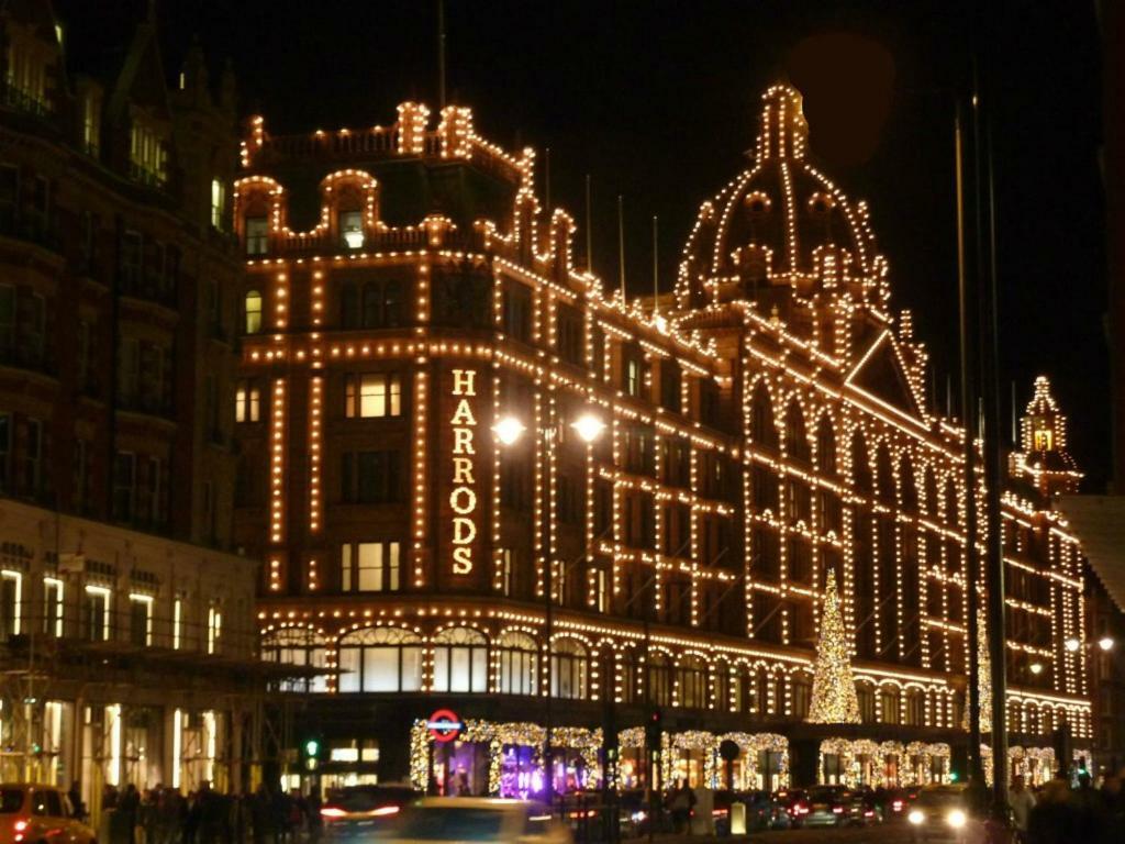 Heart Of Knightsbridge - Stunning Air Conditioned Apartment - 1 Minute Walk From Harrods Londra Esterno foto