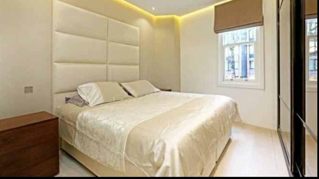 Heart Of Knightsbridge - Stunning Air Conditioned Apartment - 1 Minute Walk From Harrods Londra Esterno foto